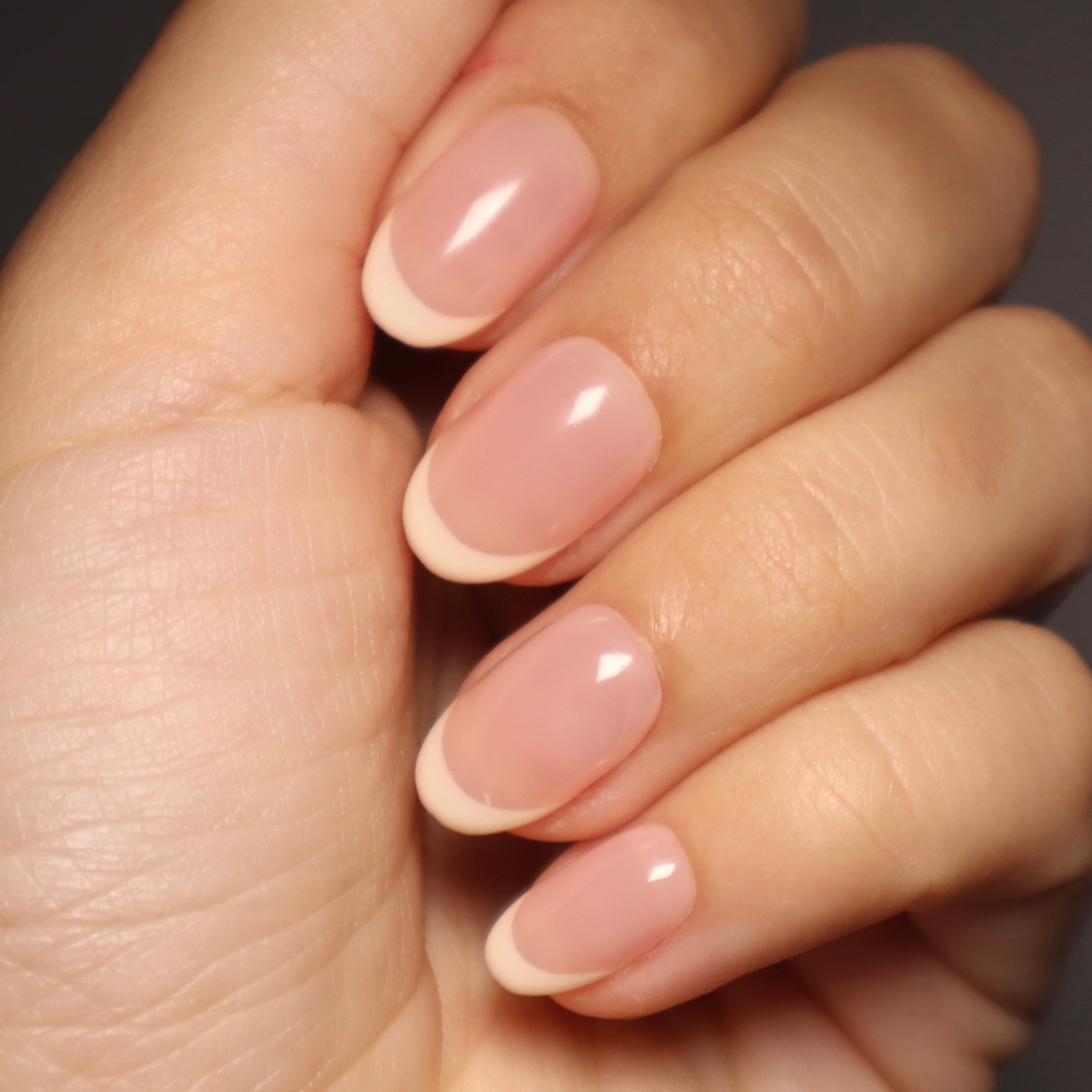 faux-ongles réutilisables - Gloomie Nails