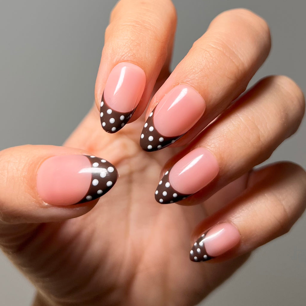 faux-ongles réutilisables - Gloomie Nails