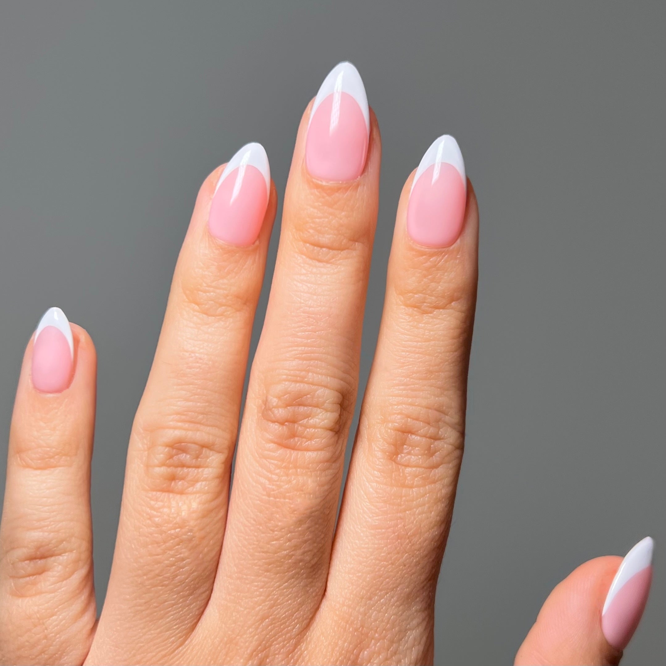 faux-ongles réutilisables - Gloomie Nails