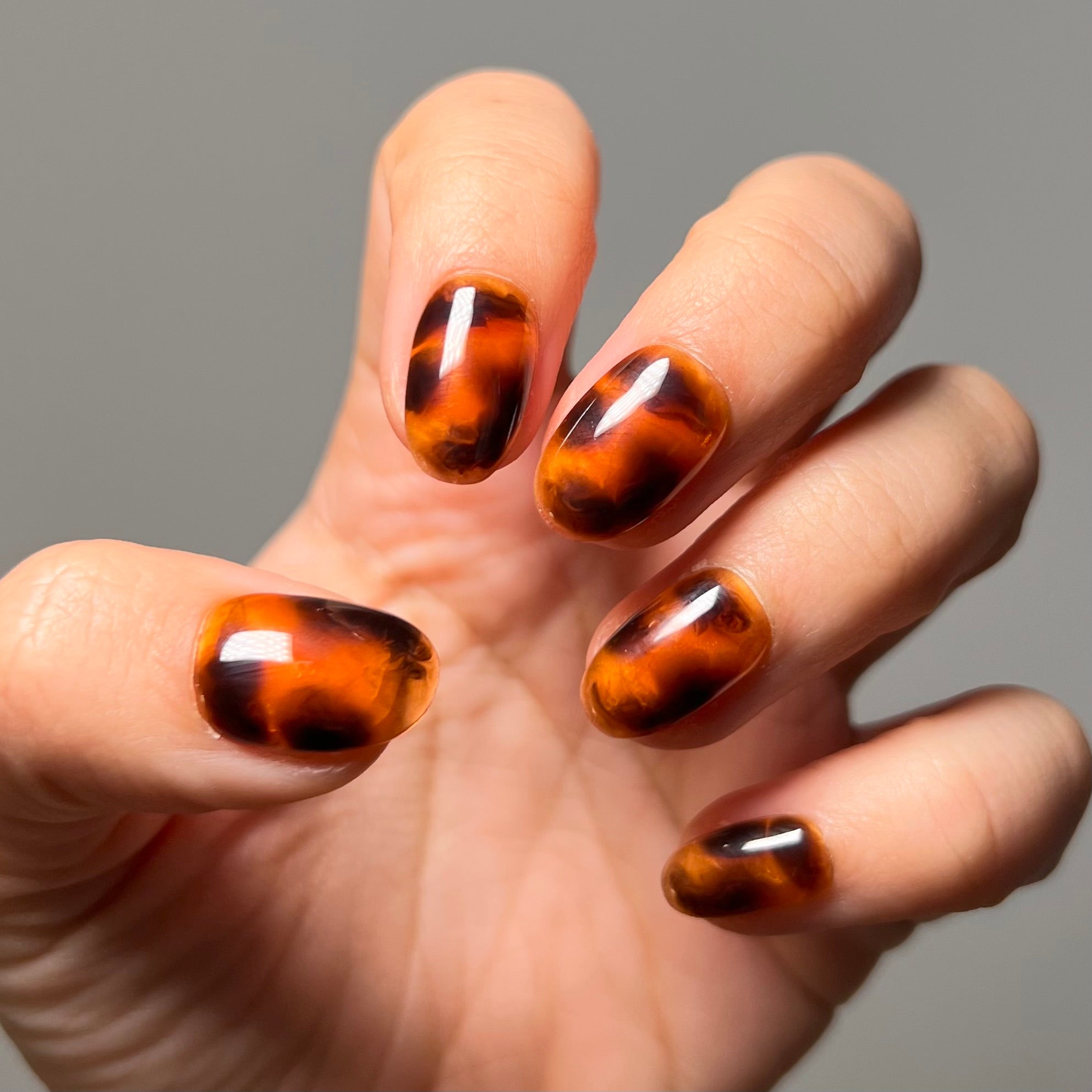 faux-ongles réutilisables - Gloomie Nails